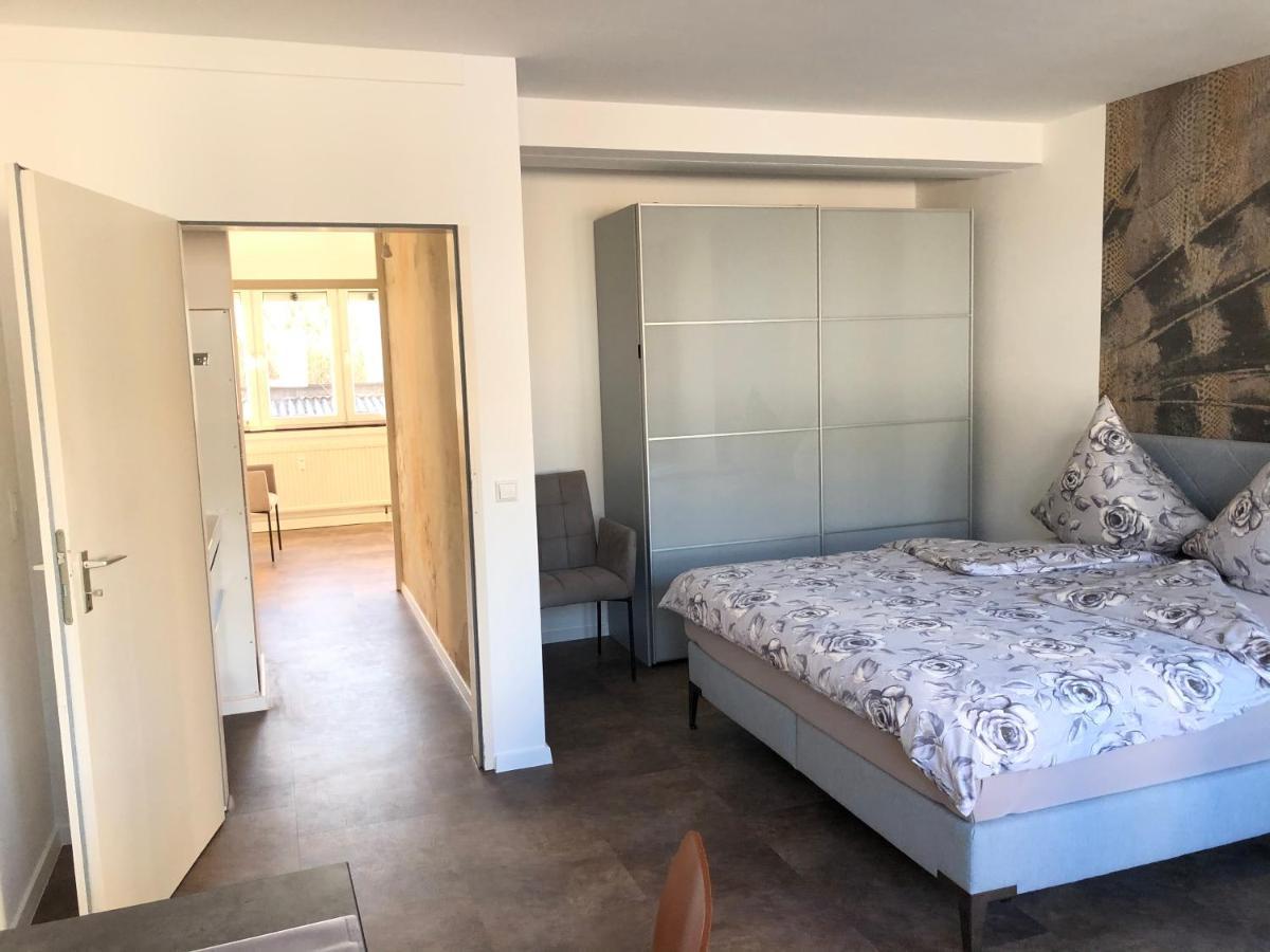 Haus Pia Executive Apartments FDH Екстериор снимка