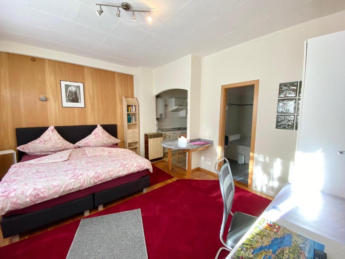 Haus Pia Executive Apartments FDH Екстериор снимка