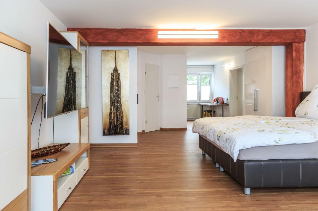 Haus Pia Executive Apartments FDH Екстериор снимка